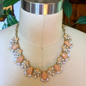 Elegant crystal necklace